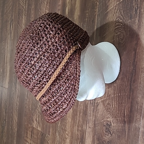 Studio Clip Brown Woven Straw Newsboy Hat Cap - Picture 2 of 6